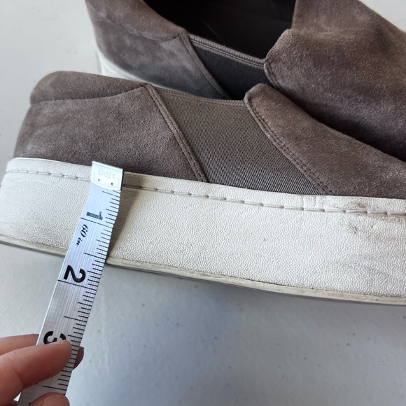 Vince Warren Nubuck Sneaker - Picture 7 of 7